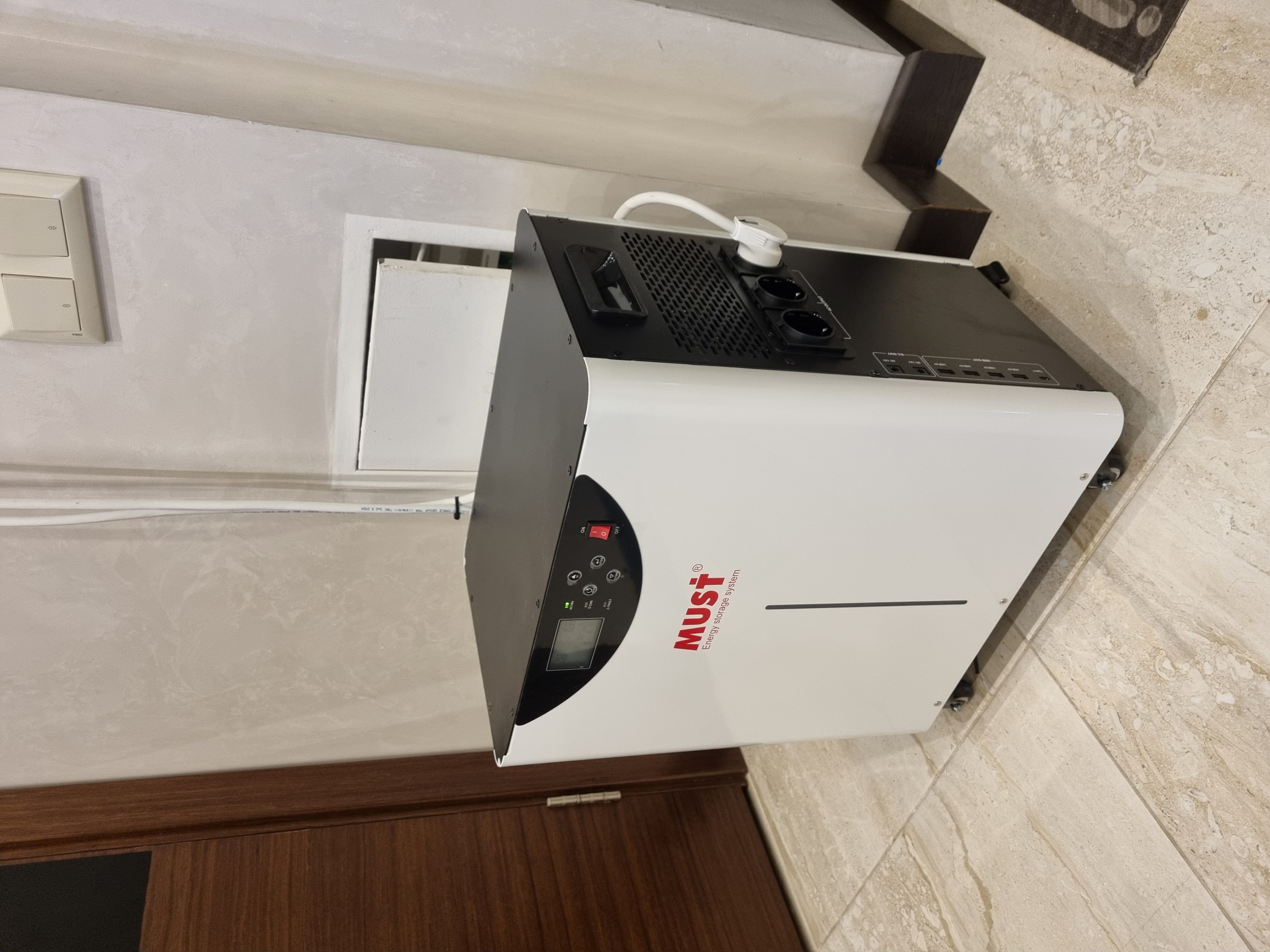 Система резервного живлення та зберігання енергії MUST HBP 3024 (25,6V 50A 3KW 120AH 3,2KWH)