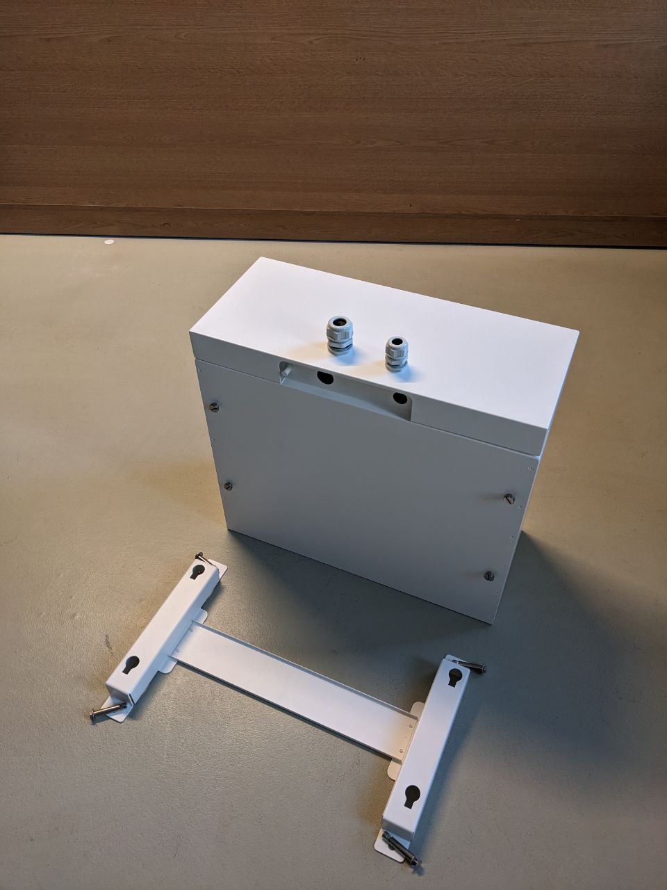 Корпус настінний для 2-х акумуляторних батарей Dyness B4850-BOX - Зображення 4
