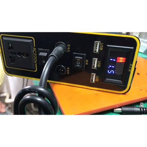 Портативна зарядна станція power bank
